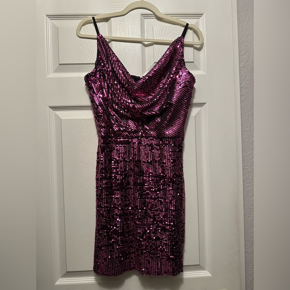 Dress the Population Sequin Mini Dress in Fuchsia
